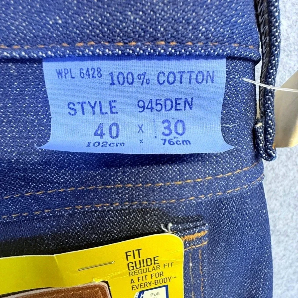 Vintage Wrangler 945DEN Regular Fit Bootcut Jeans Indigo 40x30 Made in USA NWT
